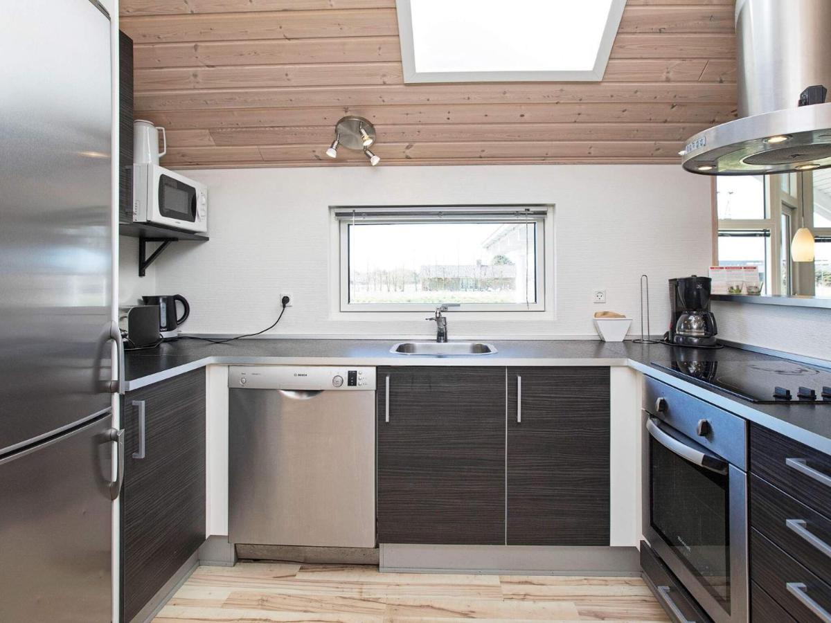 Four-Bedroom Holiday Home In Idestrup 3 Bøtø By Εξωτερικό φωτογραφία